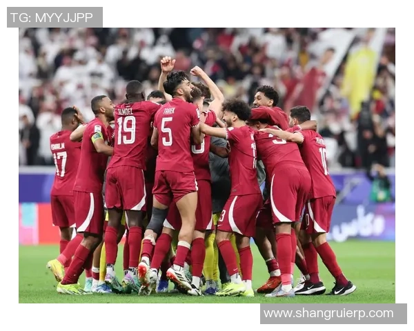 足球明星齐聚卡塔尔球员盛典展现足球魅力与激情 足球明星齐聚卡塔尔球员盛典展现足球魅力与激情