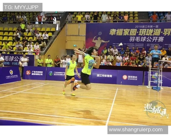 重庆羽毛球队与上海羽毛球队赛后复盘团队协作的成功与不足分析